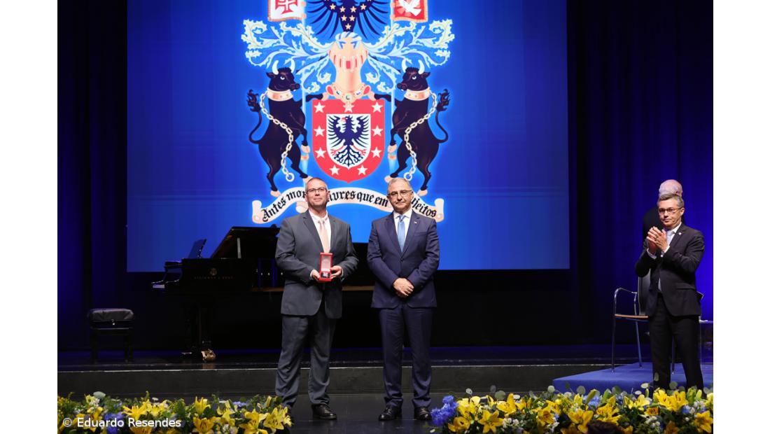 Personalidades e instituições distinguidas com as insígnias honoríficas açorianas – Imagem 16