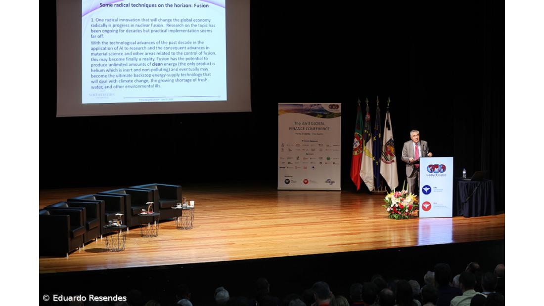 “O conhecimento útil é o que realmente gera crescimento económico sustentado” – Imagem 3