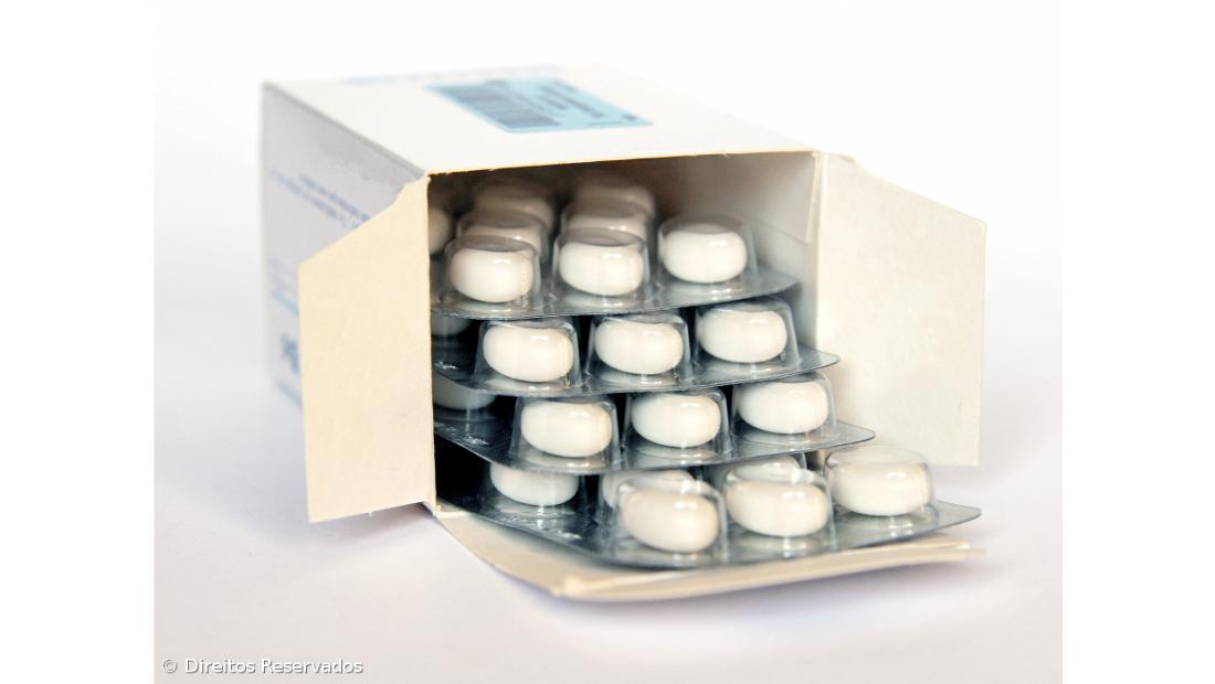 Governo acaba com dedução de 6% no preço de medicamentos em vigor desde 2010