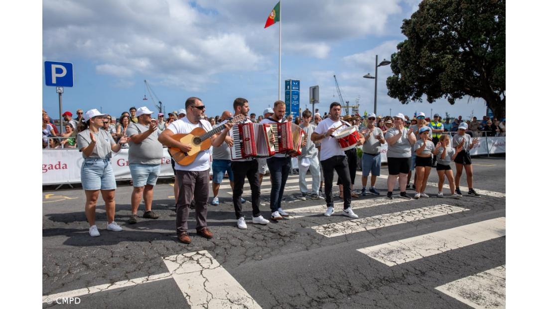 Ponta Delgada volta a encher-se para celebrar o Divino Espírito Santo – Imagem 3