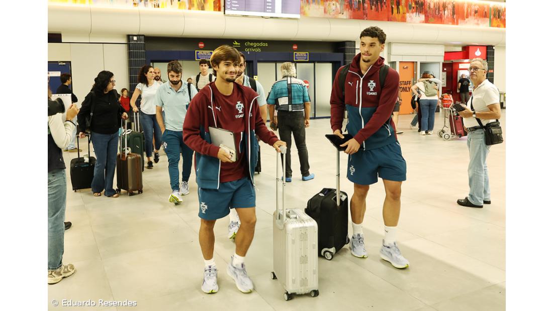 Chegada discreta da Seleção de Sub-21 a Ponta Delgada  – Imagem 3