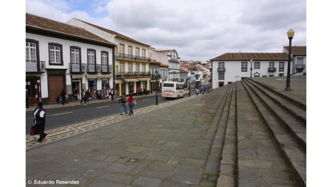 Reposto o fornecimento de energia elétrica na Terceira