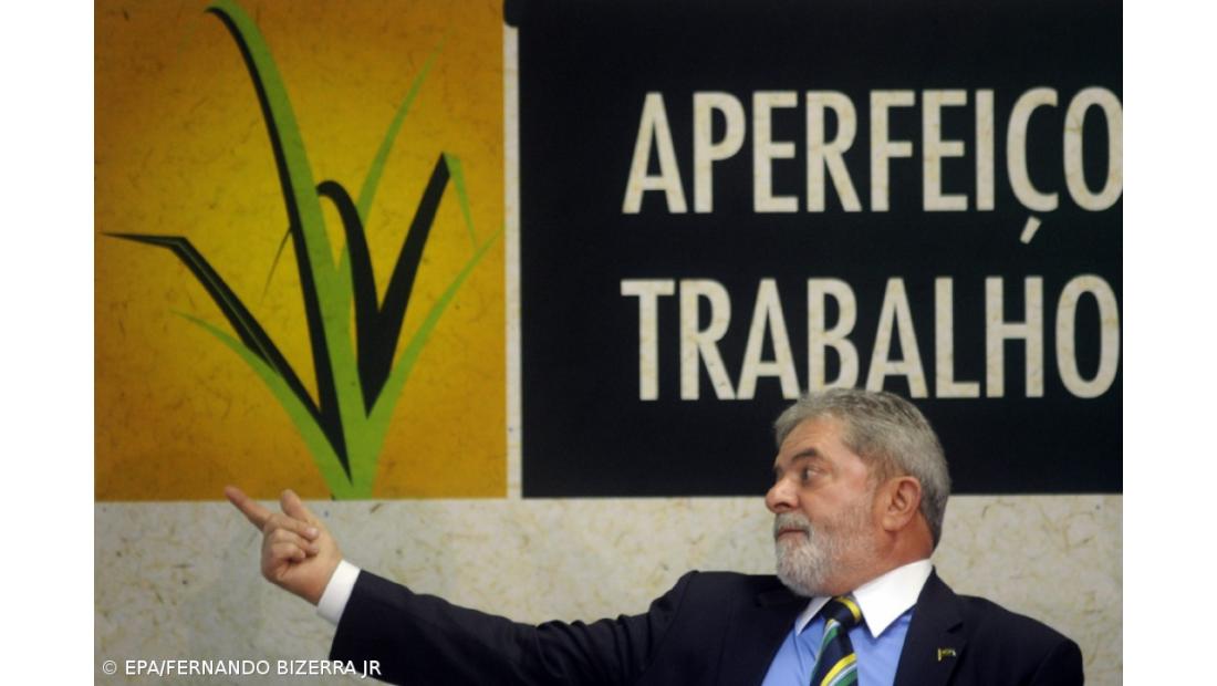 Fórum de Davos perdeu "glamour" com crise global diz Lula da Silva