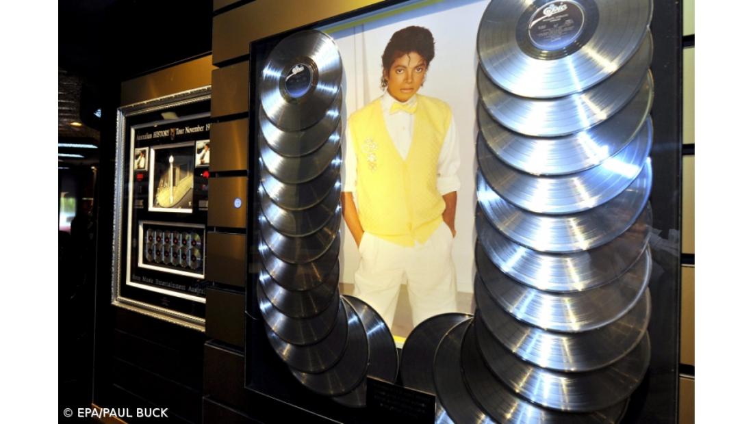 Rancho de Michael Jackson, Neverland, comprado por bilionário norte-americano