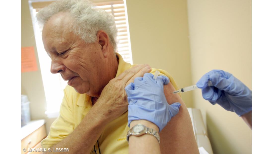 Mais de 200 mil pessoas com mais de 65 anos vacinaram-se contra a gripe na primeira semana