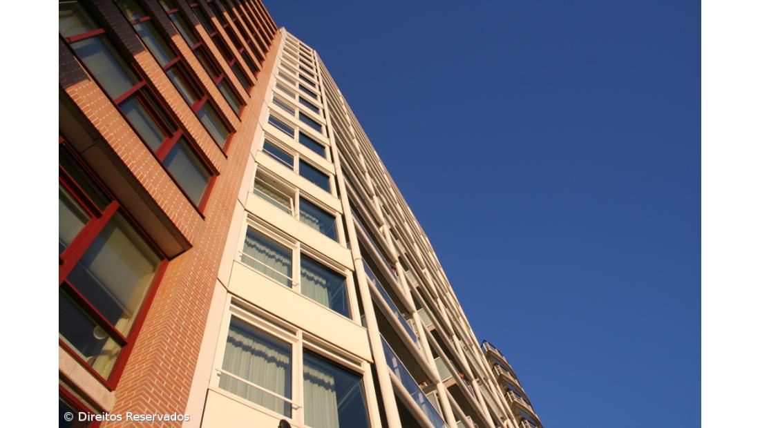 Avaliação dos imóveis desce 7% em setembro para 1027 euros por metro quadrado