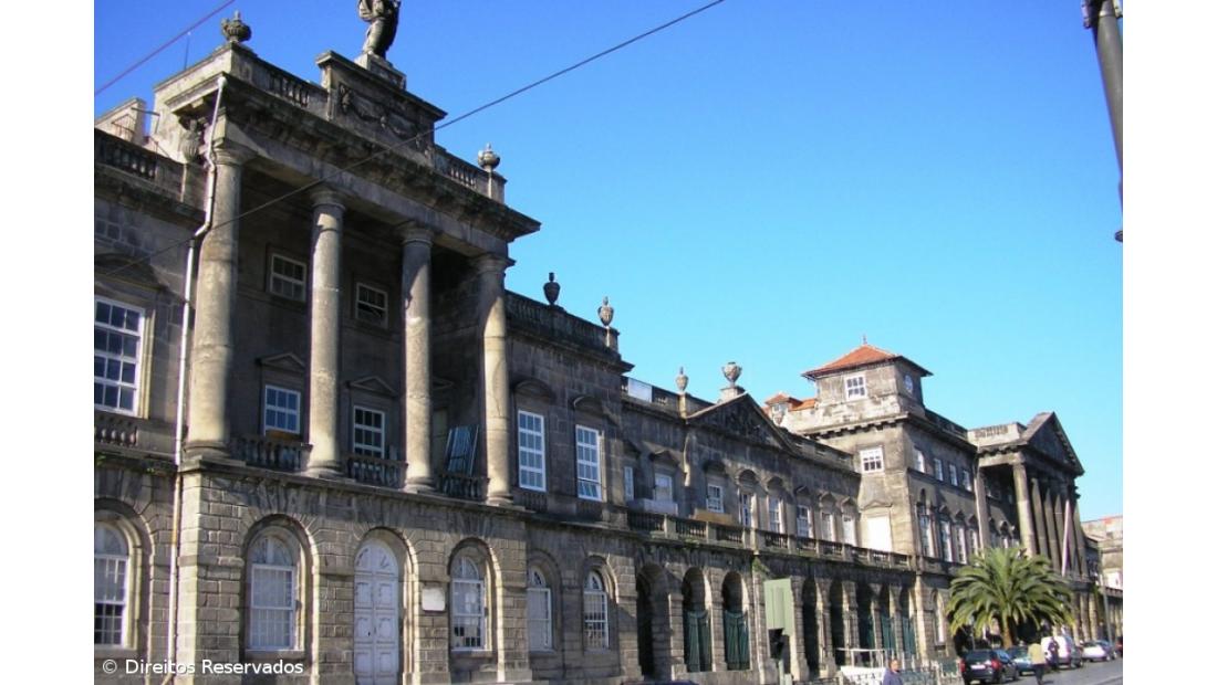 Santo António no Porto esgota capacidade de cuidados intensivos