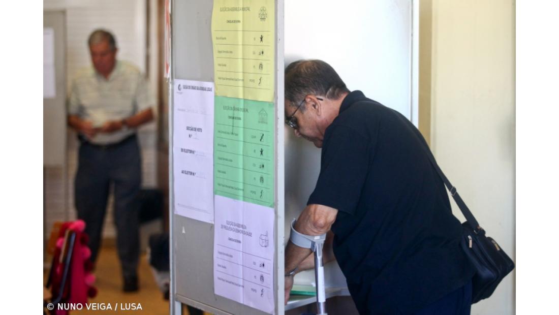"Eleitores fantasma" mantêm-se nos cadernos eleitorais