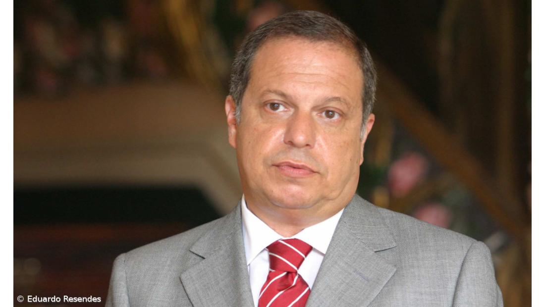 Carlos César e Berta Cabral protagonizam novo diferendo