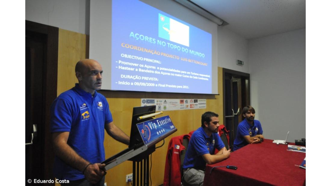 "É como se a bandeira dos Açores já lá estivesse hasteada"