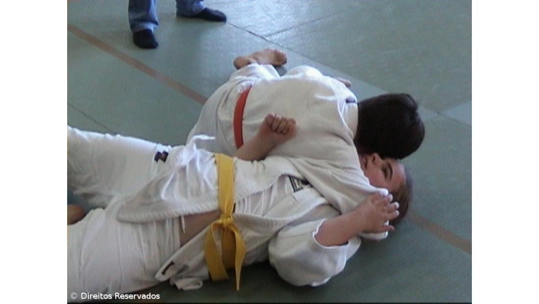 Onze judocas açorianos competem em Coimbra