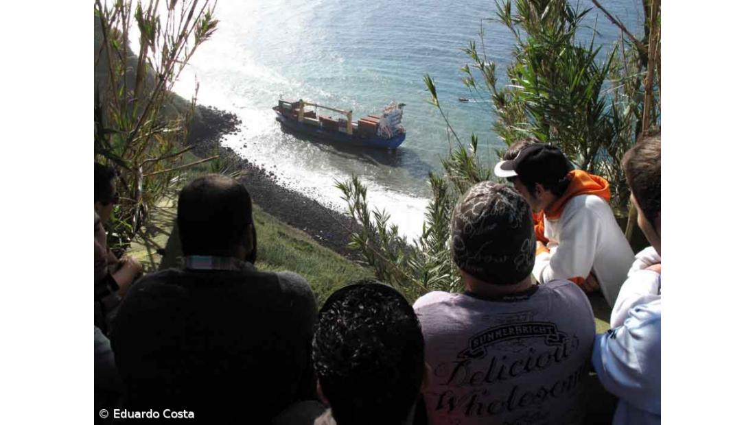 Combustível do S. Gabriel deve ser retirado esta sexta-feira