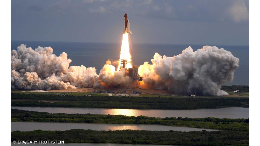 Lançamento do Discovery celebra 120º voo espacial