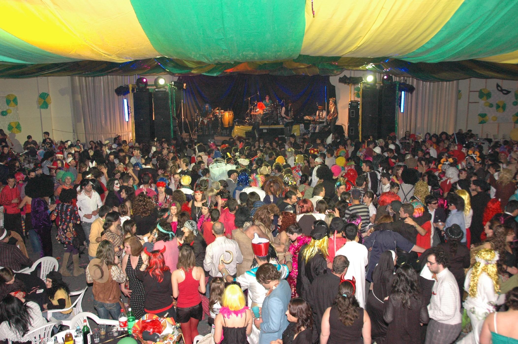 Baile Verde e Amarelo assinala uma década – Imagem 1