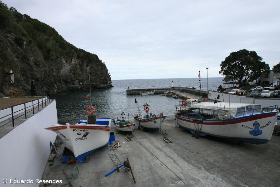 Autorização de pesca apeada lúdica e entrada e saída de barcos no porto da Caloura publicada em DR – Imagem 1