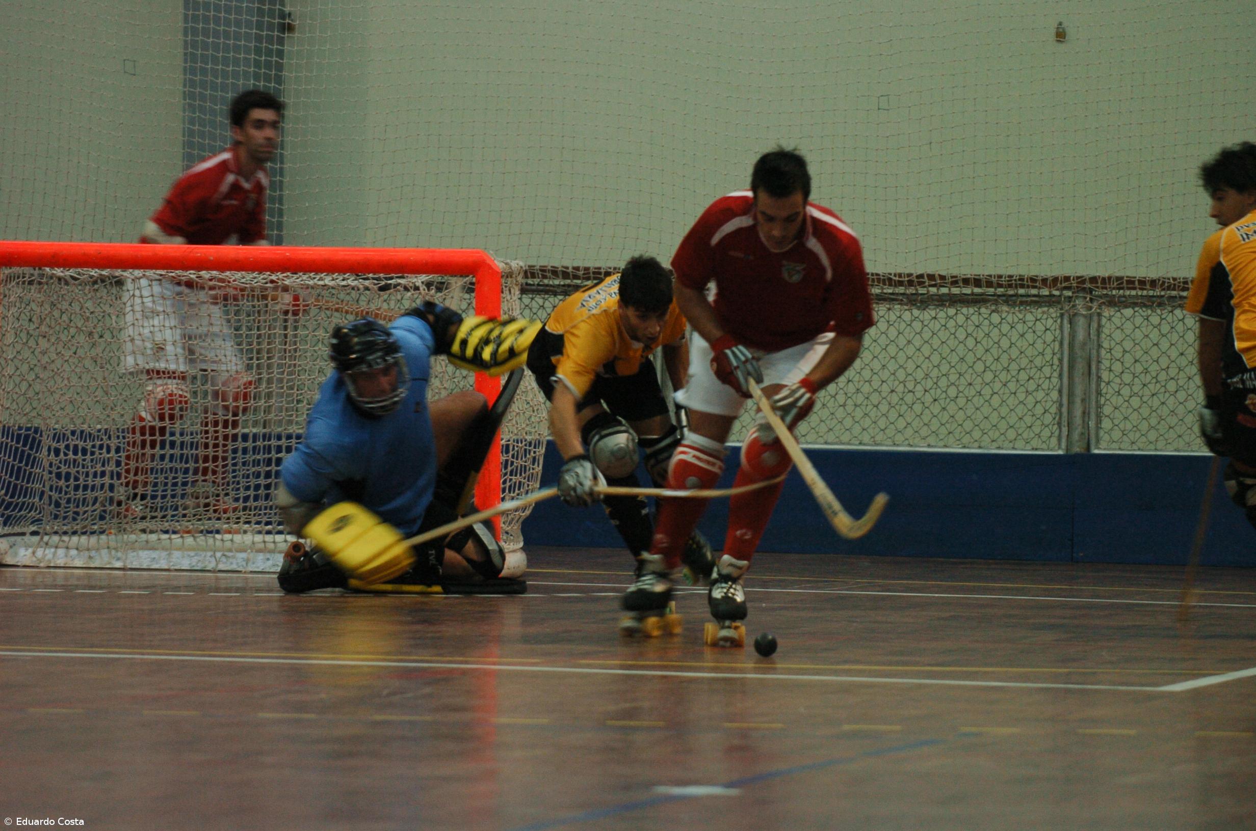 Reacção encarnada com doce reviravolta – Imagem 1