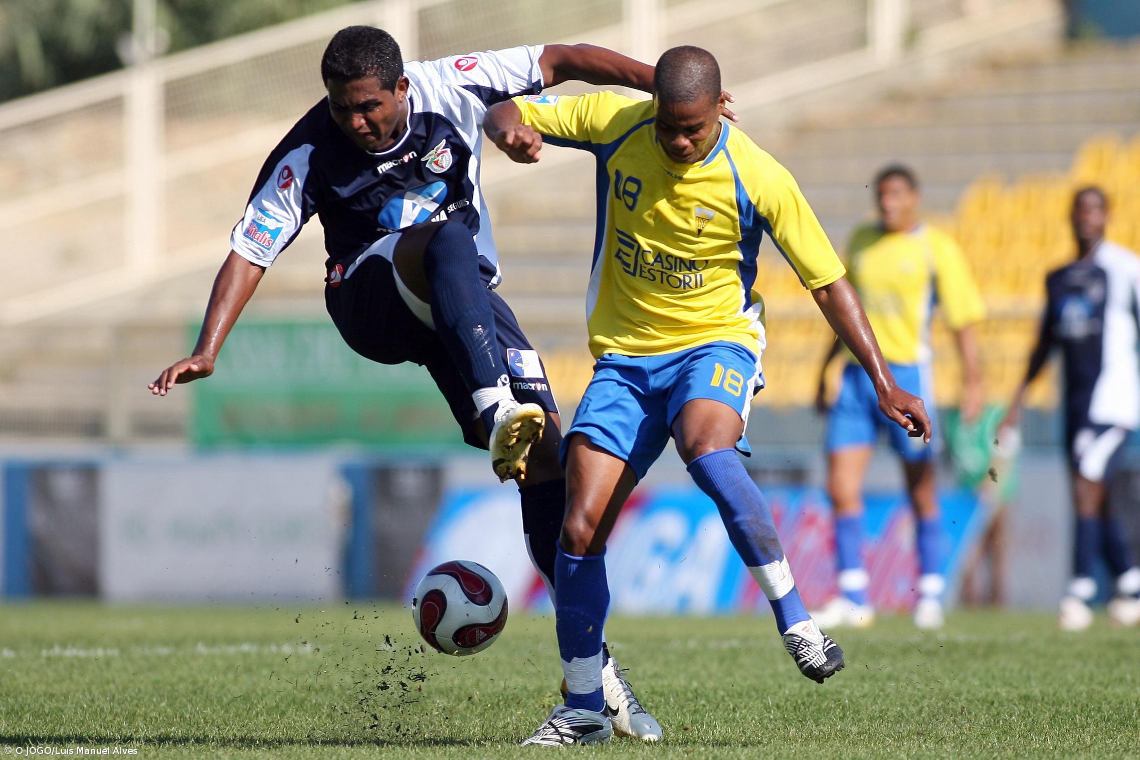 Santa Clara goleado no Estoril – Imagem 1