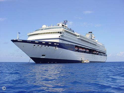 Celebrity Cruises atraca em Ponta Delgada – Imagem 1