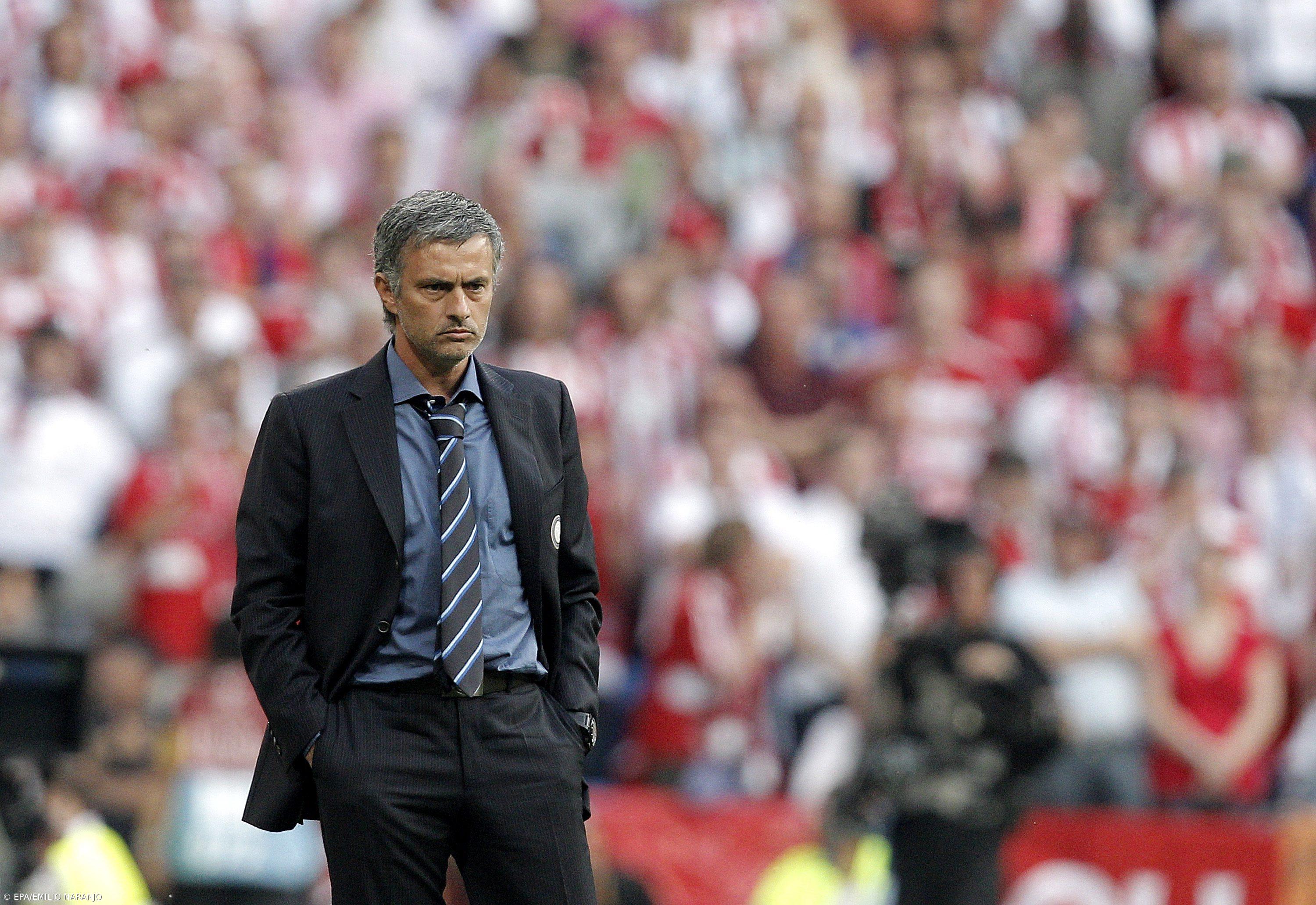 José Mourinho assistiu no Bonfim ao jogo entre o Vitória de Setúbal e o Santa Clara – Imagem 1