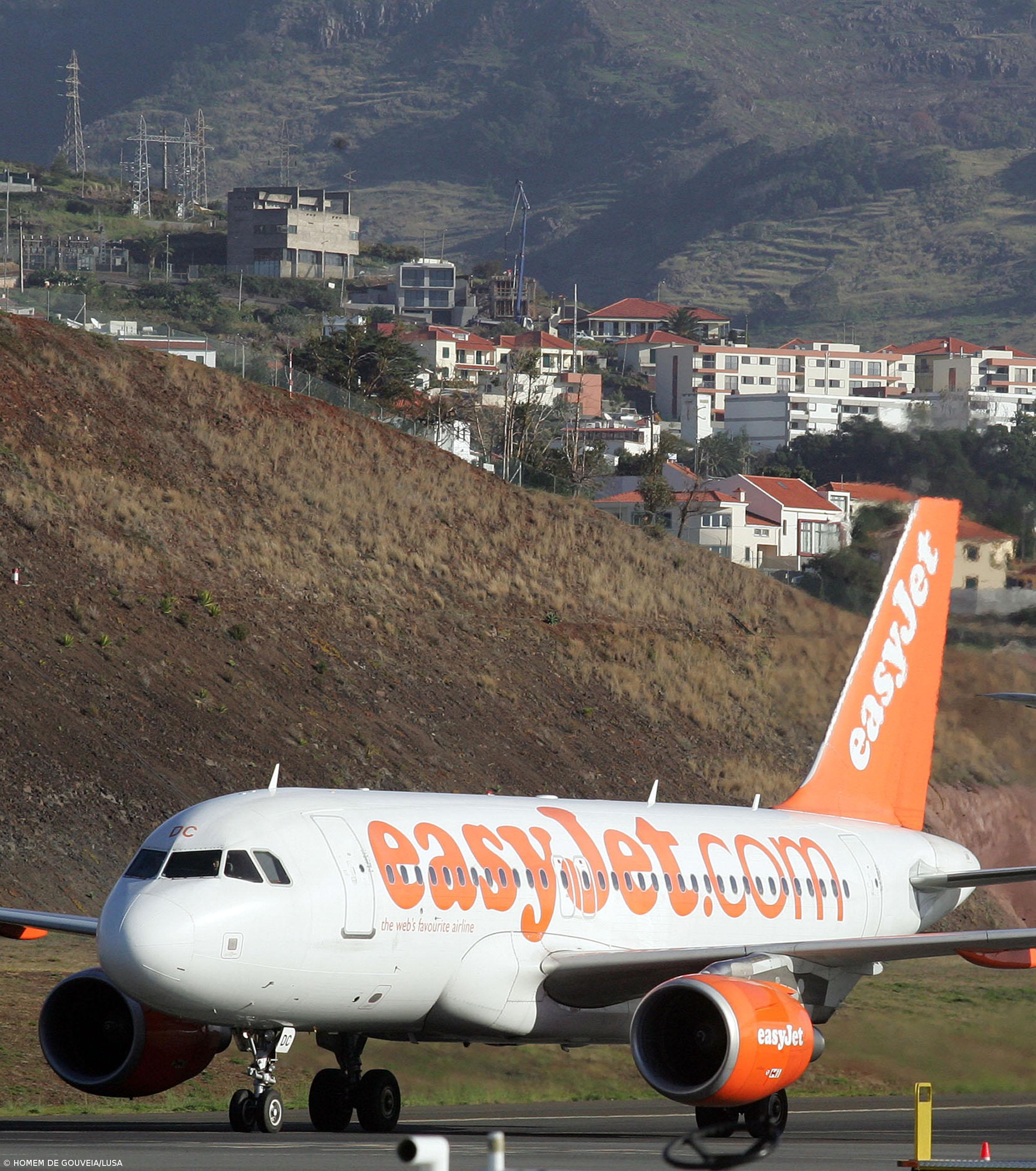 Easyjet não voa para Ponta Delgada “por ser obrigada a voar para outras ilhas” – Imagem 1