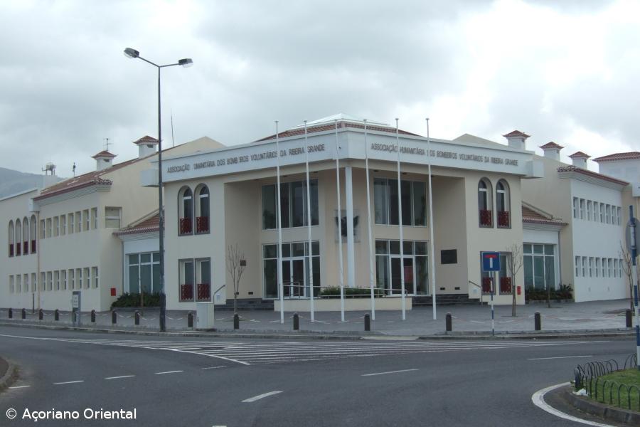 Formação de bombeiros é "indispensável à prontidão de resposta em situações de catástrofe" – Imagem 1