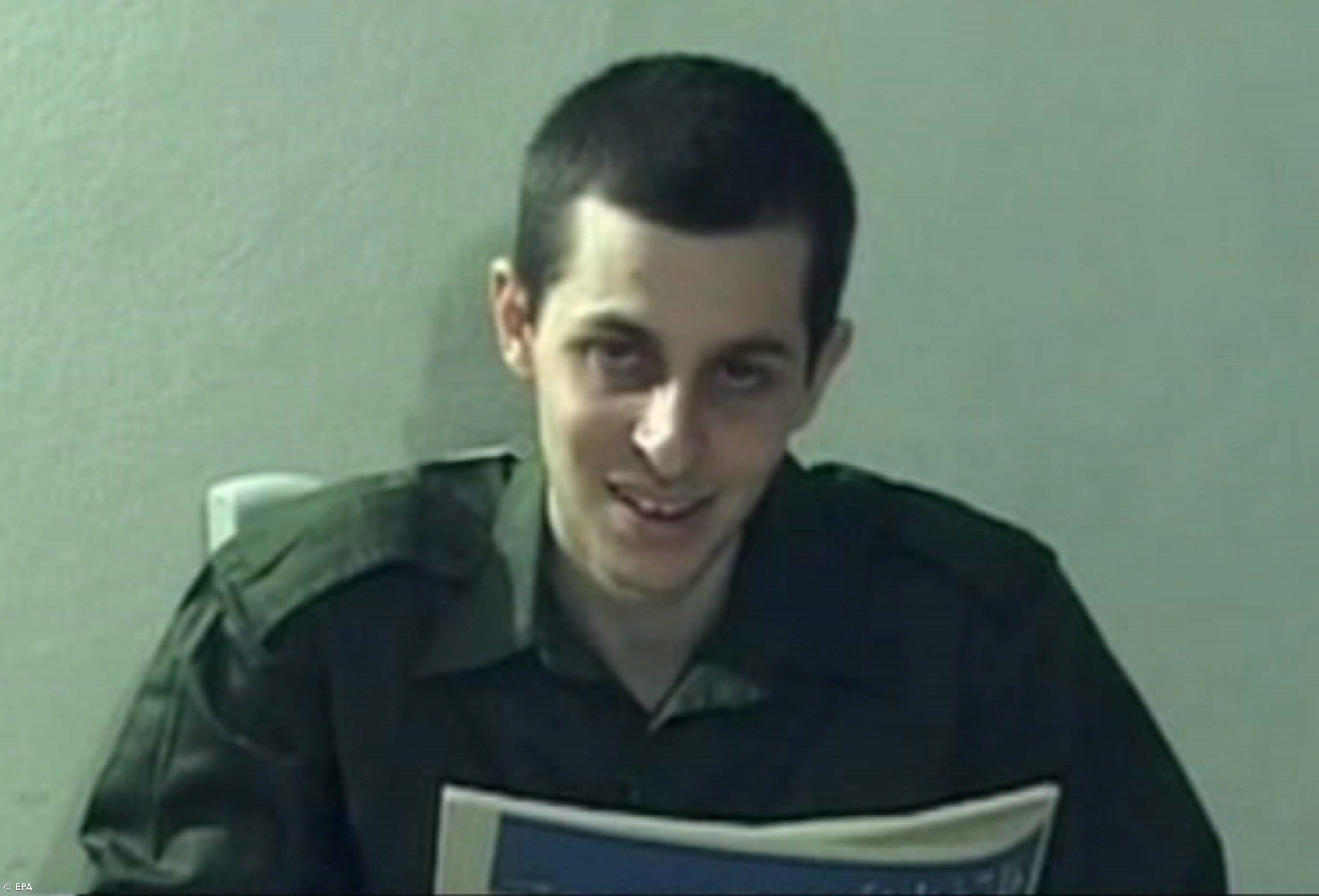 Israel está disposto a pagar preço alto pela libertação de Gilad Shalit – Imagem 1