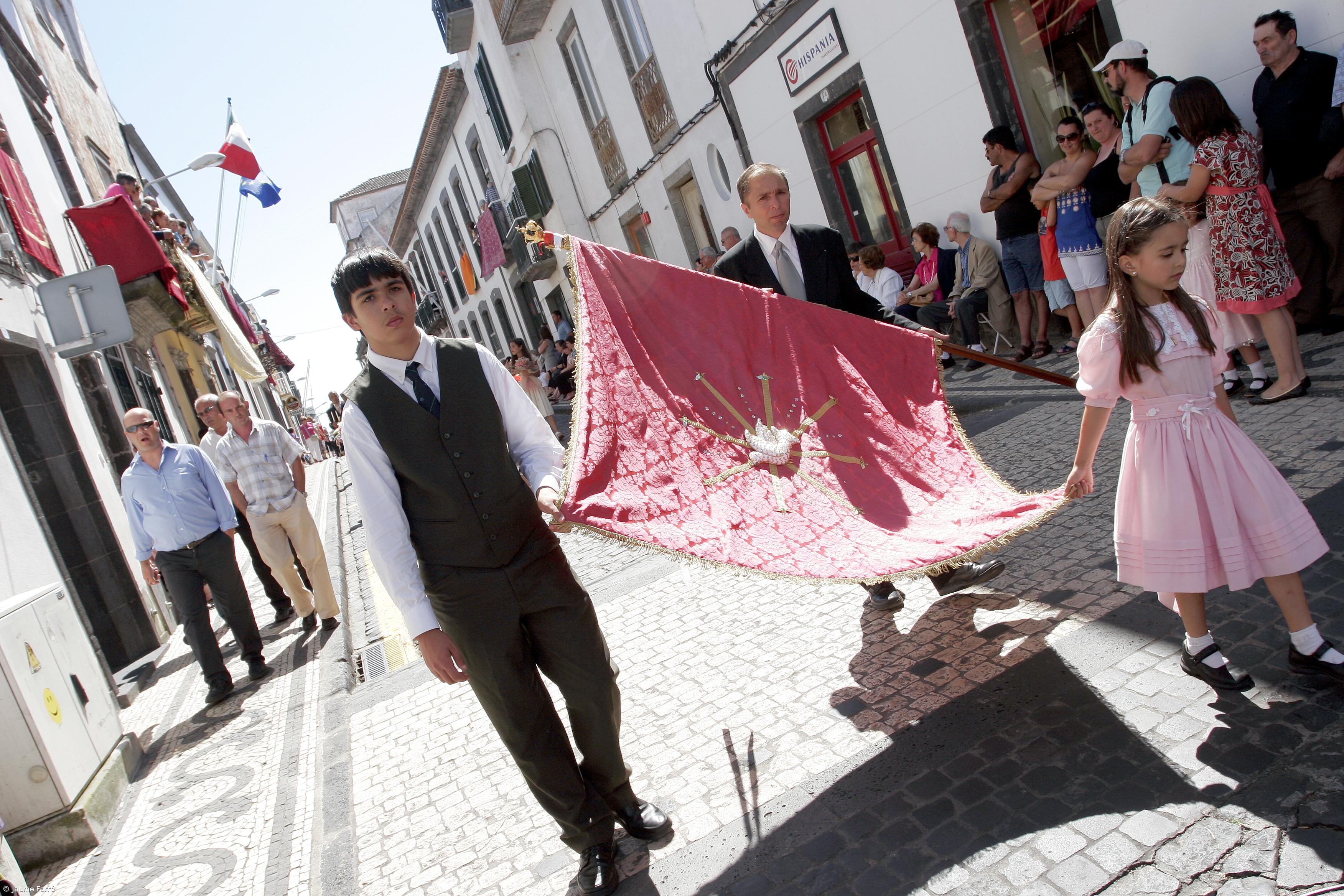 Festas do Divino Espírito Santo candidatas a Património Imaterial da UNESCO – Imagem 1