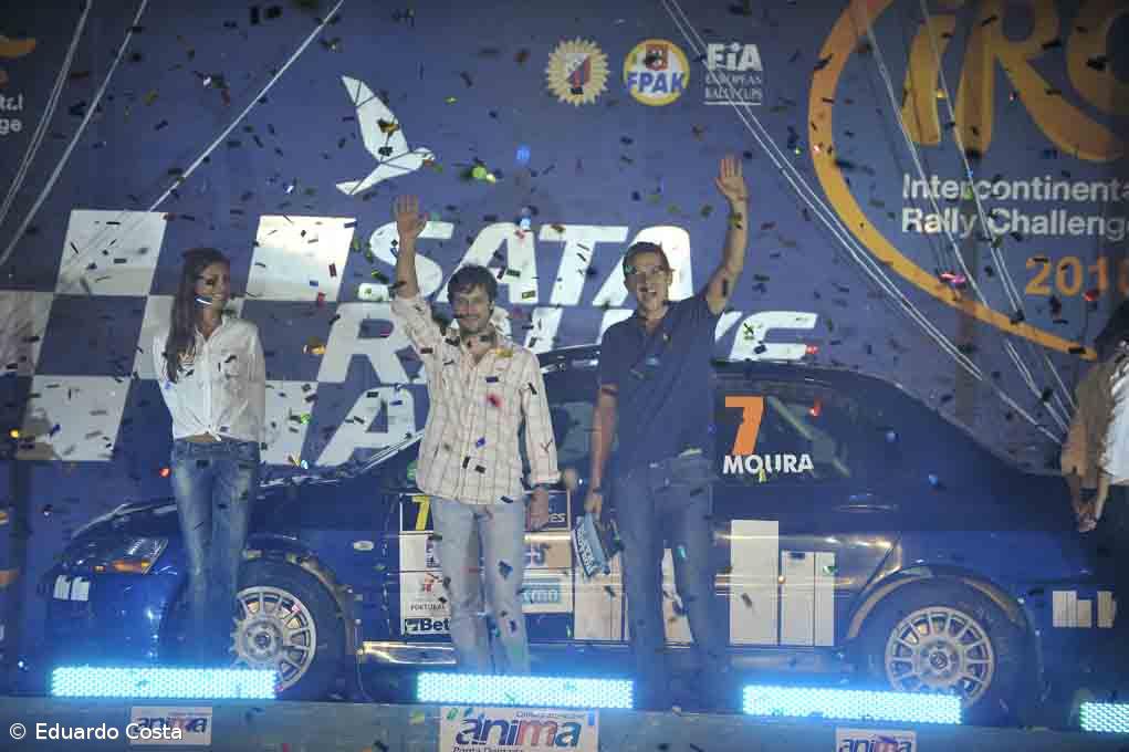 Pilotos recebem banho de multidão nas Portas da Cidade  – Imagem 1