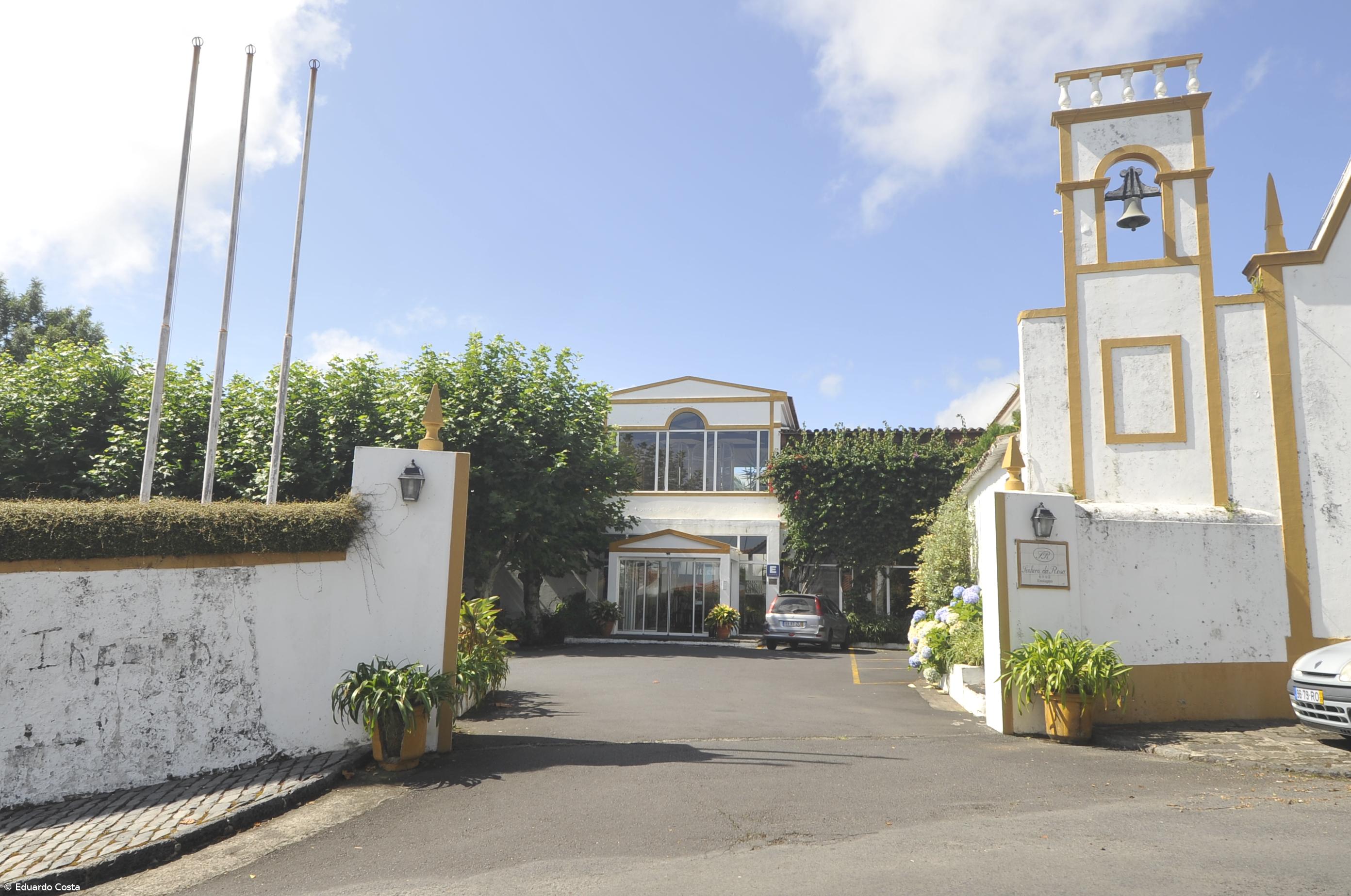 Estalagem Senhora da Rosa  suspende o lay-off em Agosto – Imagem 1