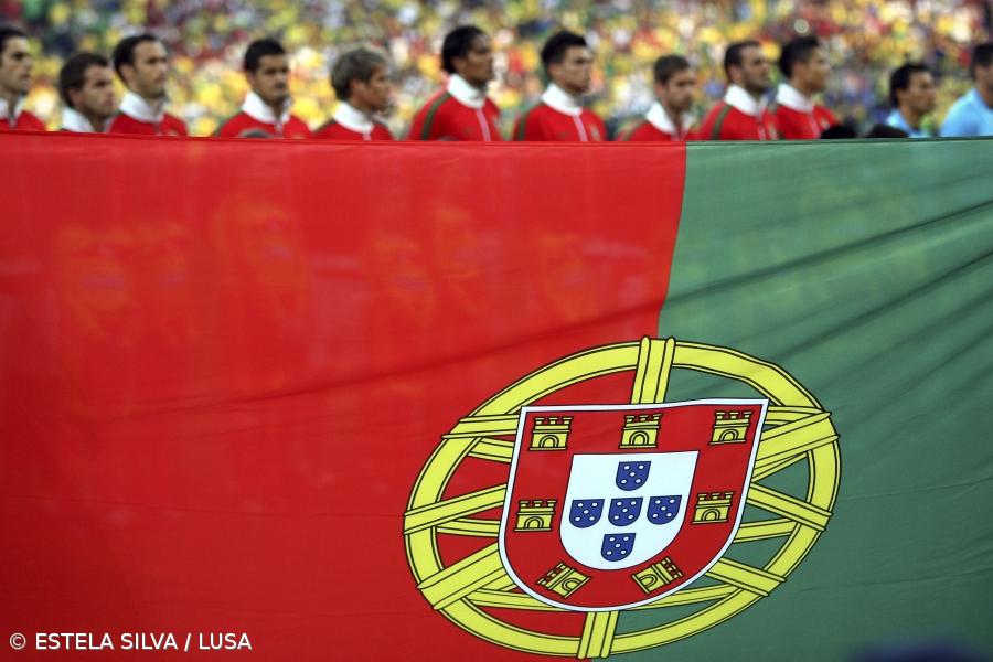 Quatro mil pessoas no treino da selecção portuguesa – Imagem 1