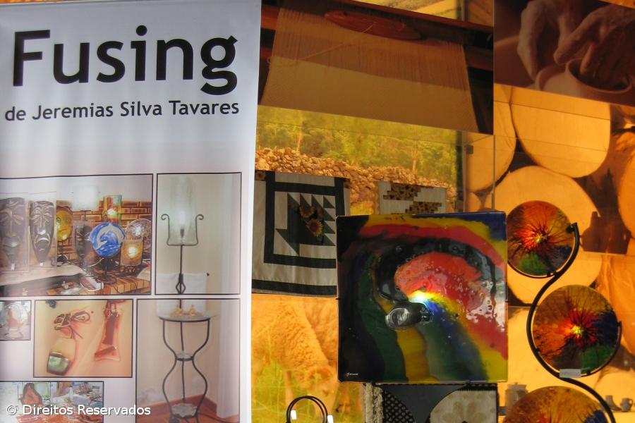 "Fusing" exposta na Loja Açores – Imagem 1
