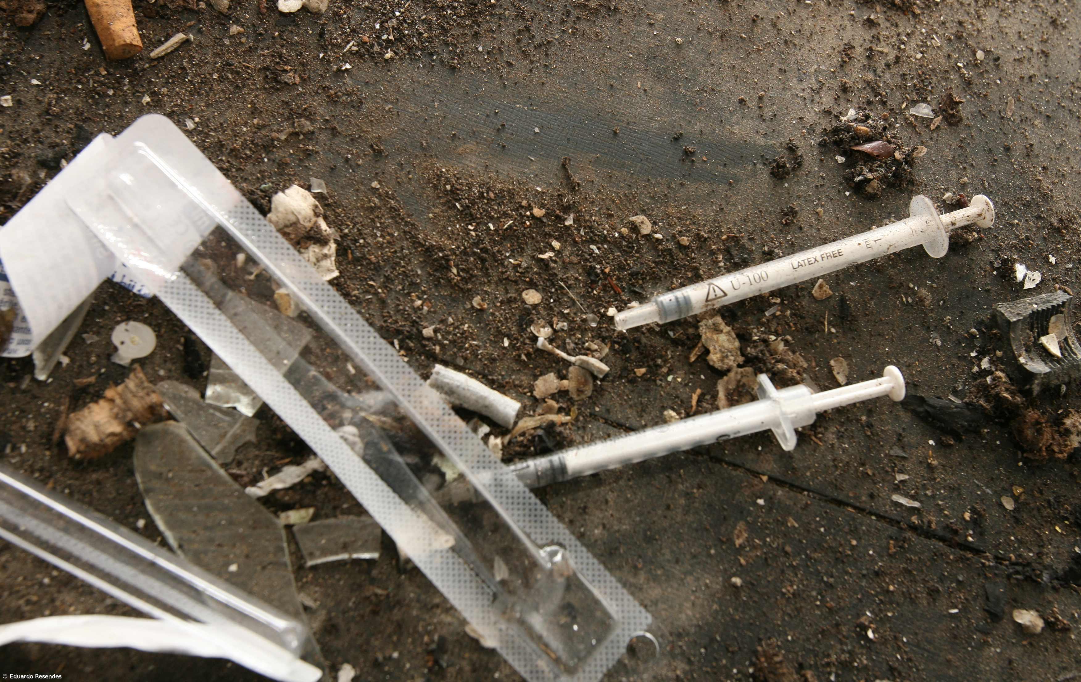 Fentanil detetado nas novas substâncias psicoativas consumidas nos Açores – Imagem 1