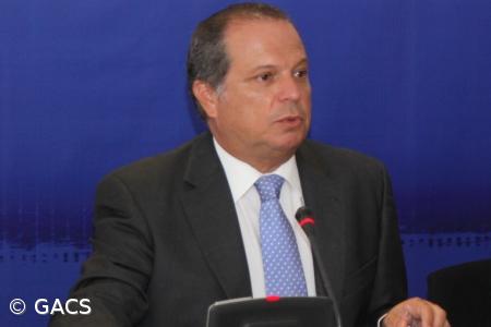 Corte dos subsídios gera receita para apoiar famílias e empresas nos Açores – Imagem 1