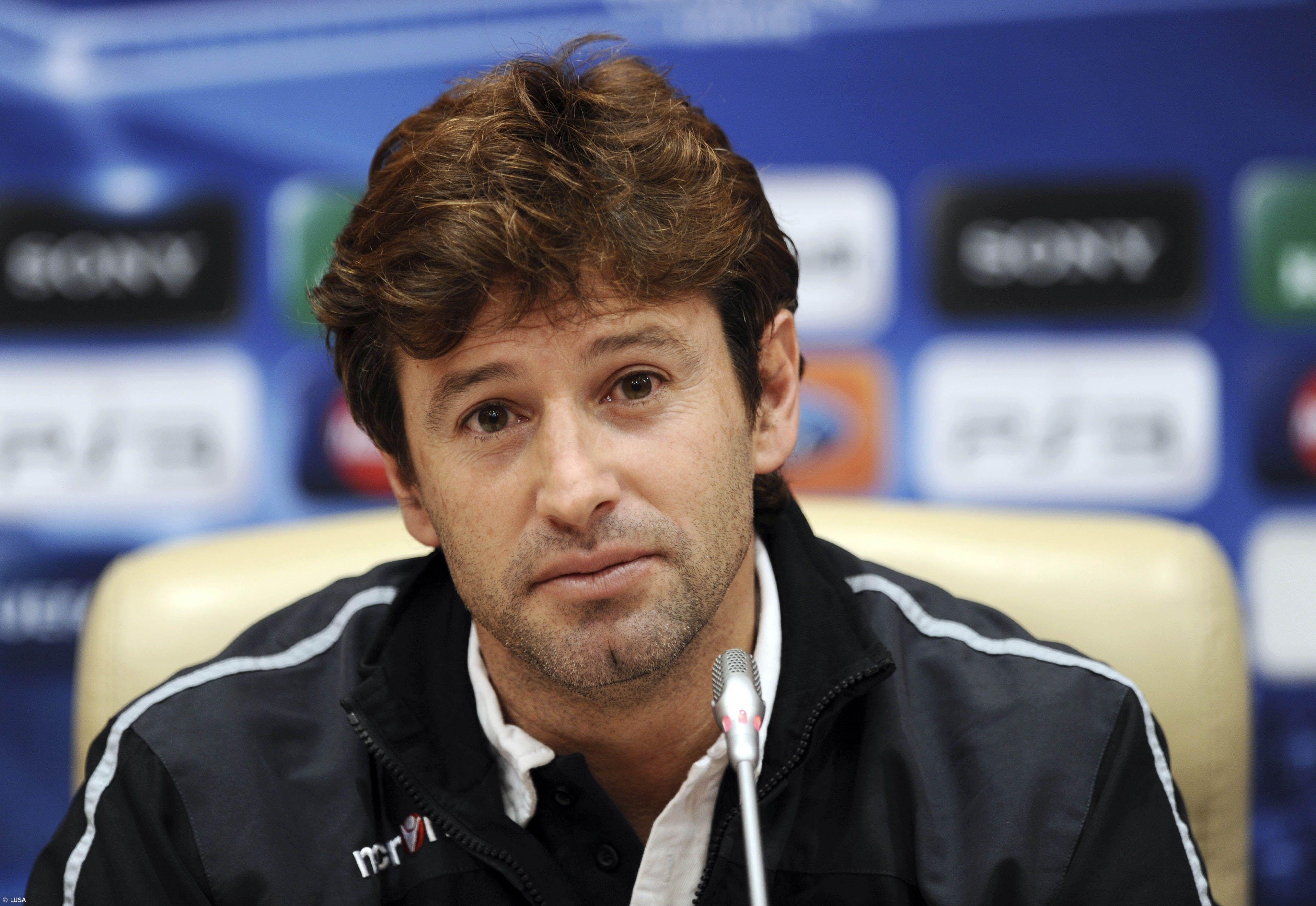 Domingos admite que vencer por quatro golos de diferença "não é fácil" – Imagem 1