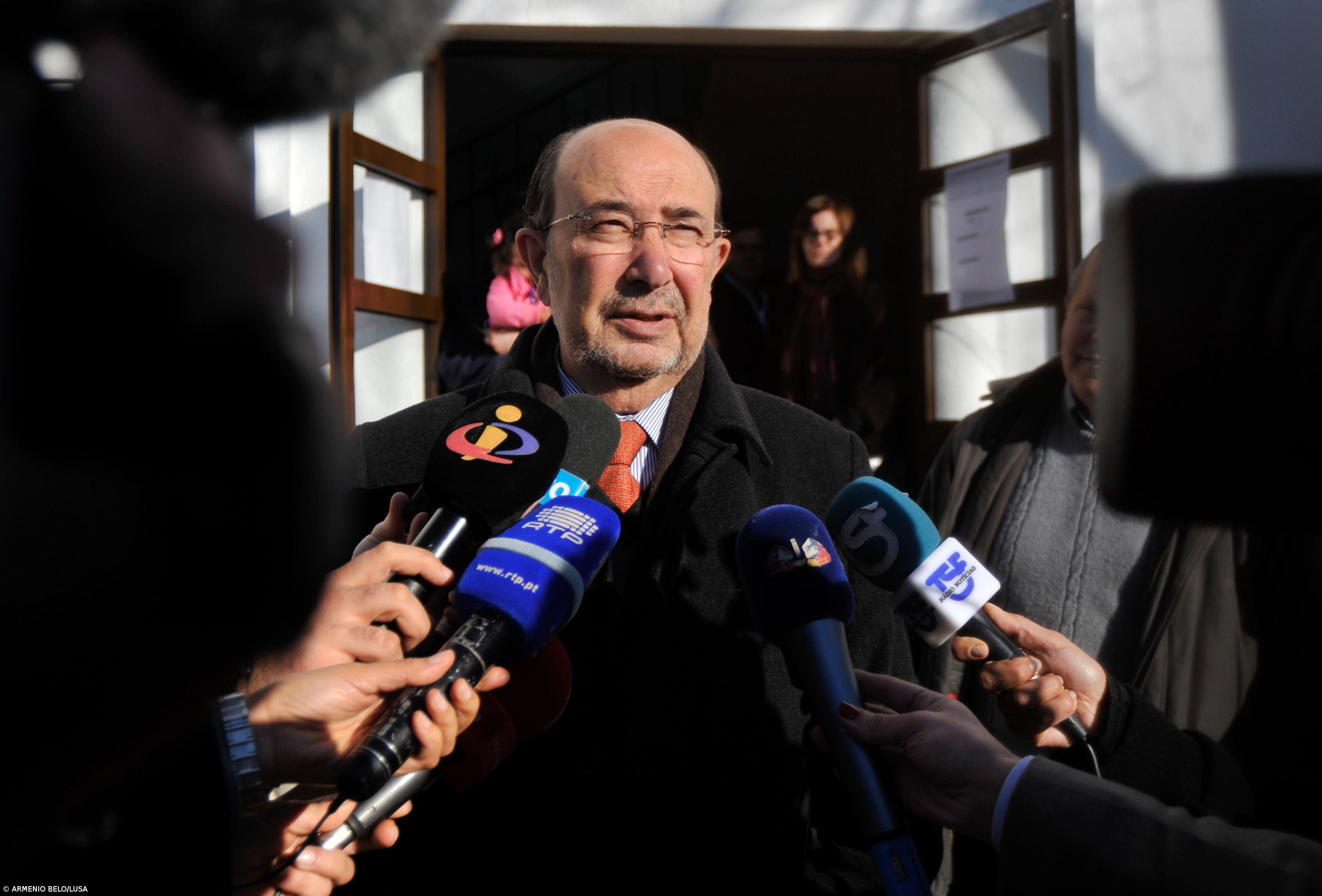 Defensor Moura admite derrota por não ter evitado reeleição de Cavaco Silva – Imagem 1