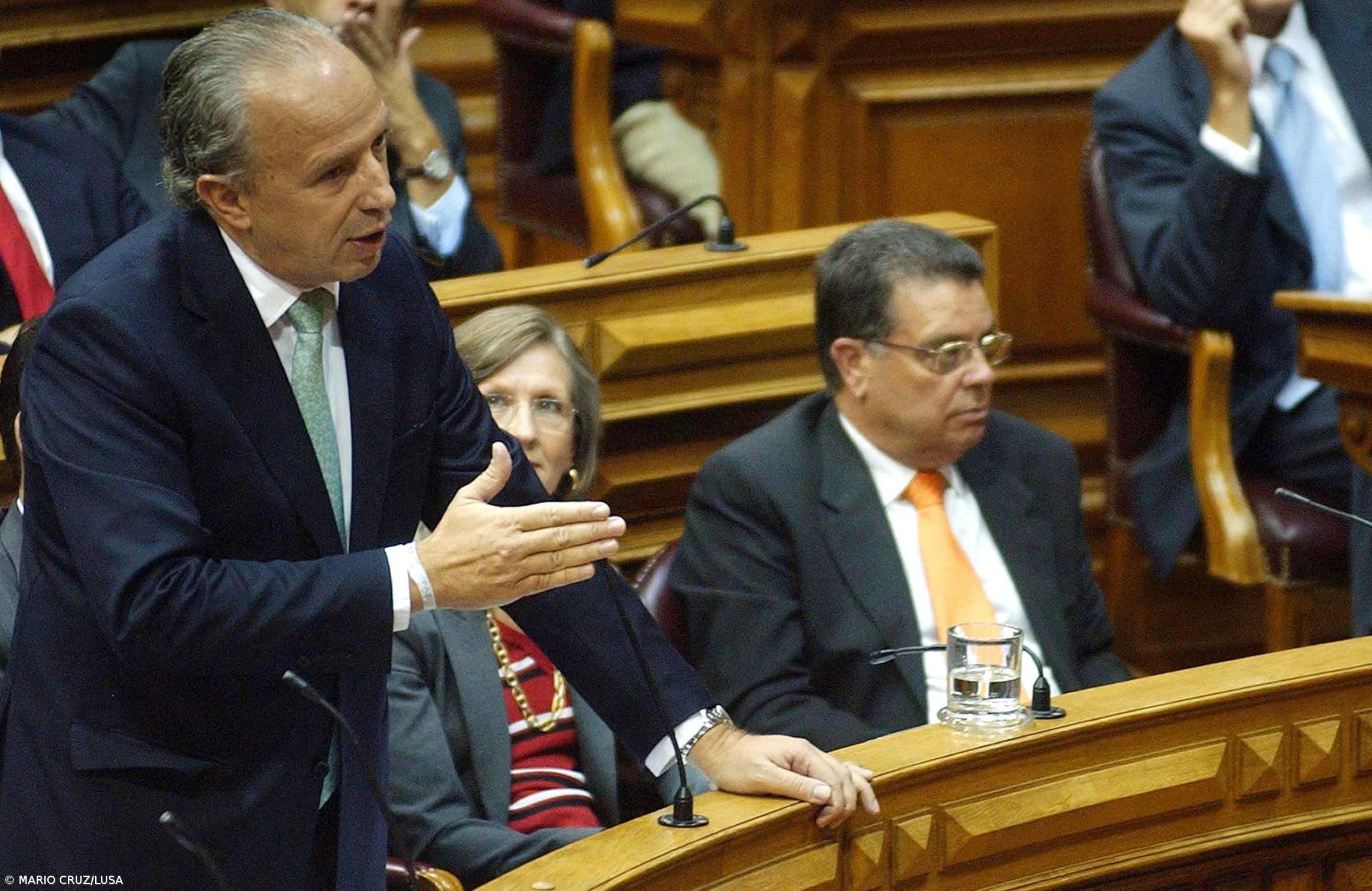 Regresso de Santana recorda "passado de triste memória" – Imagem 1