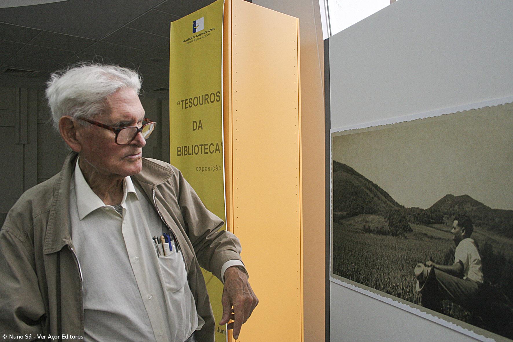 Prémio Literário Dias de Melo suspenso por munícipio das Lajes do Pico e editora – Imagem 1