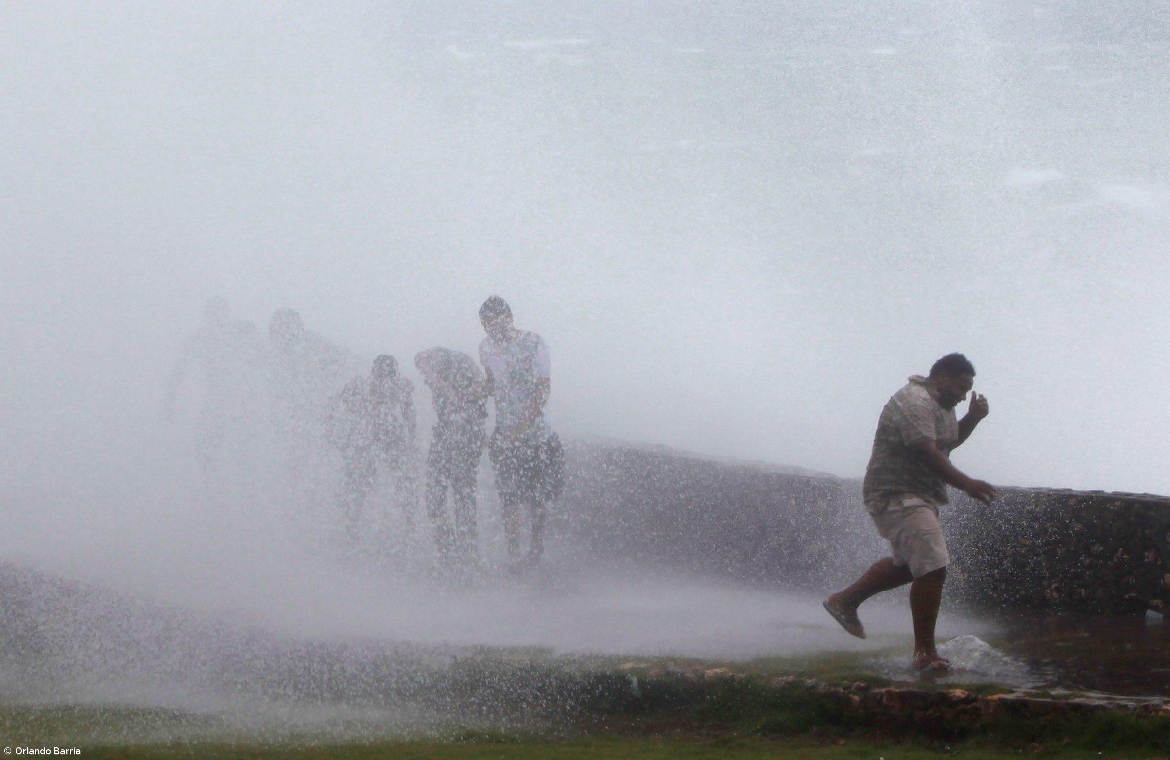 800 a 900 turistas portugueses sem problemas durante a passagem de furacão  – Imagem 1