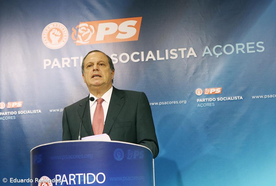 Carlos César defende fim da atual legislatura após demissão de Paulo Portas – Imagem 1