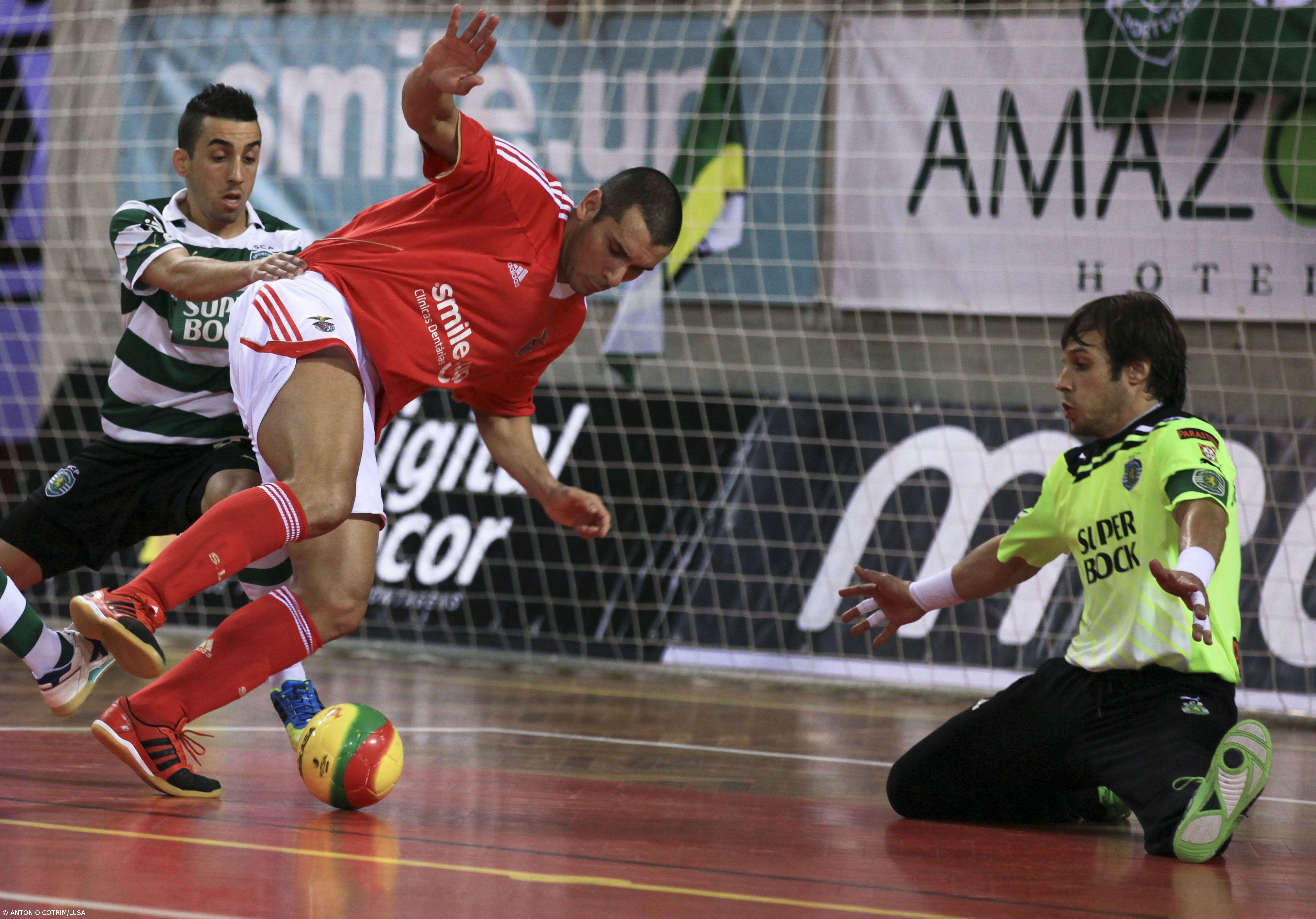 Benfica vence dérbi e reforça liderança do nacional de futsal – Imagem 1