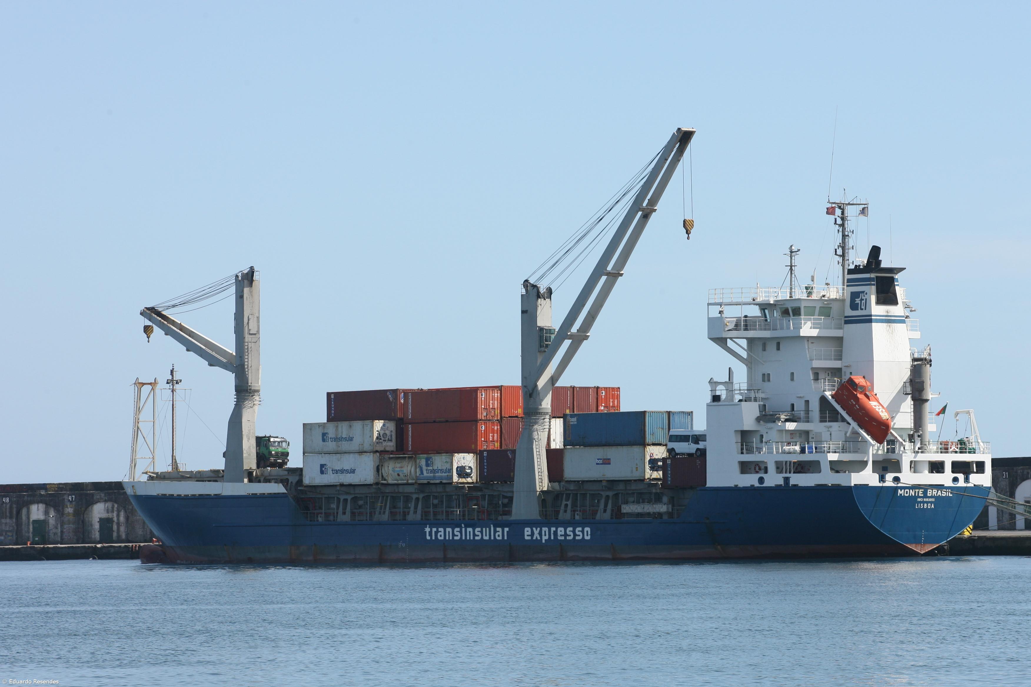 Trabalhadores portuários em greve ao trabalho suplementar a partir de 10 de setembro – Imagem 1