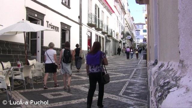 Profissionais do turismo emigram tal como fizeram enfermeiros  – Imagem 1
