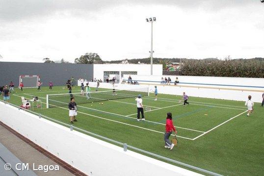 Escola de Ténis da Lagoa reinicia atividade – Imagem 1