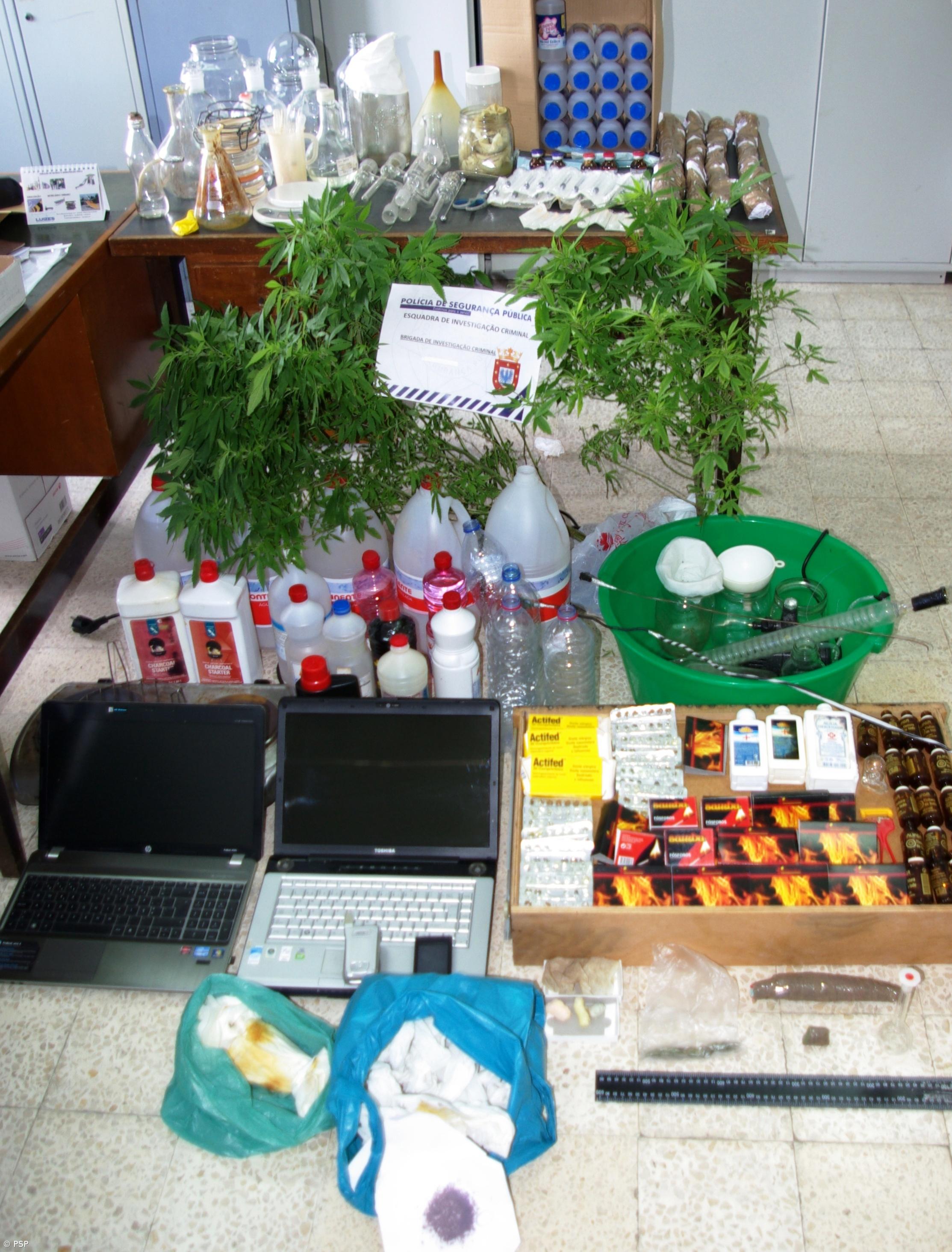 PSP desmantelou "laboratório caseiro" de metanfetaminas – Imagem 1