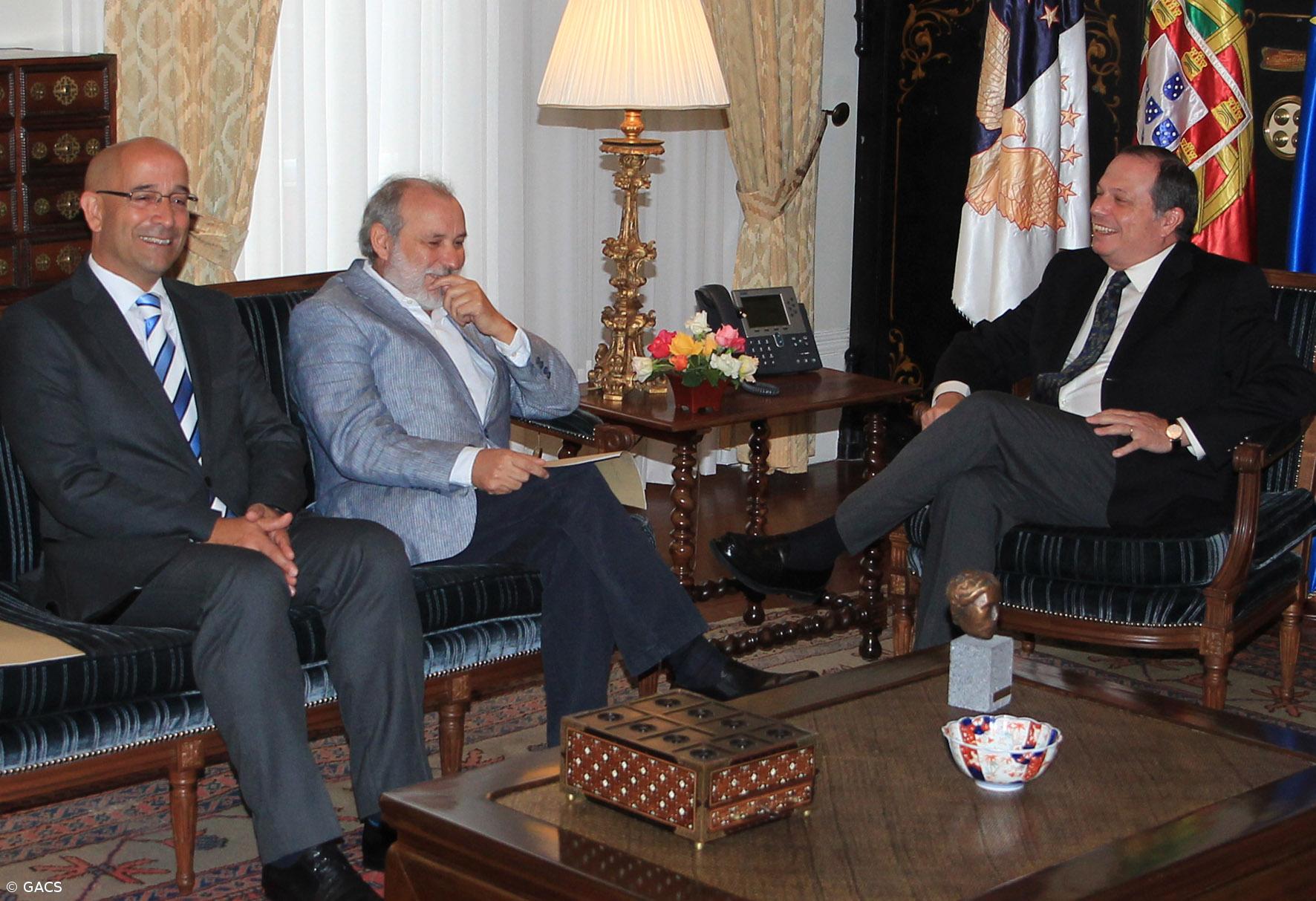 Santa Clara atribui a Carlos César o título de sócio honorário – Imagem 1