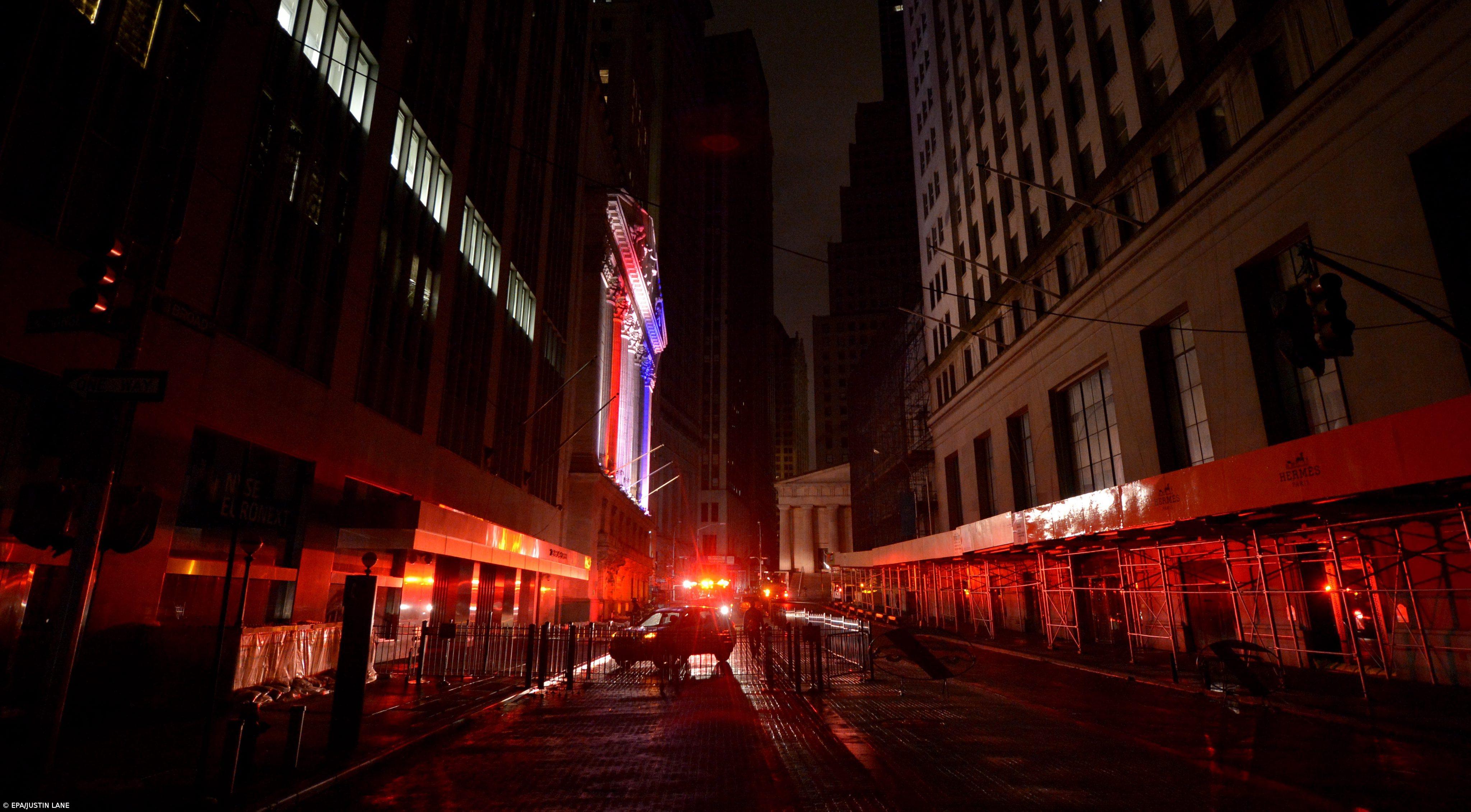 Obama declara estado de 'grande catástrofe' em Nova Iorque após furacão – Imagem 1