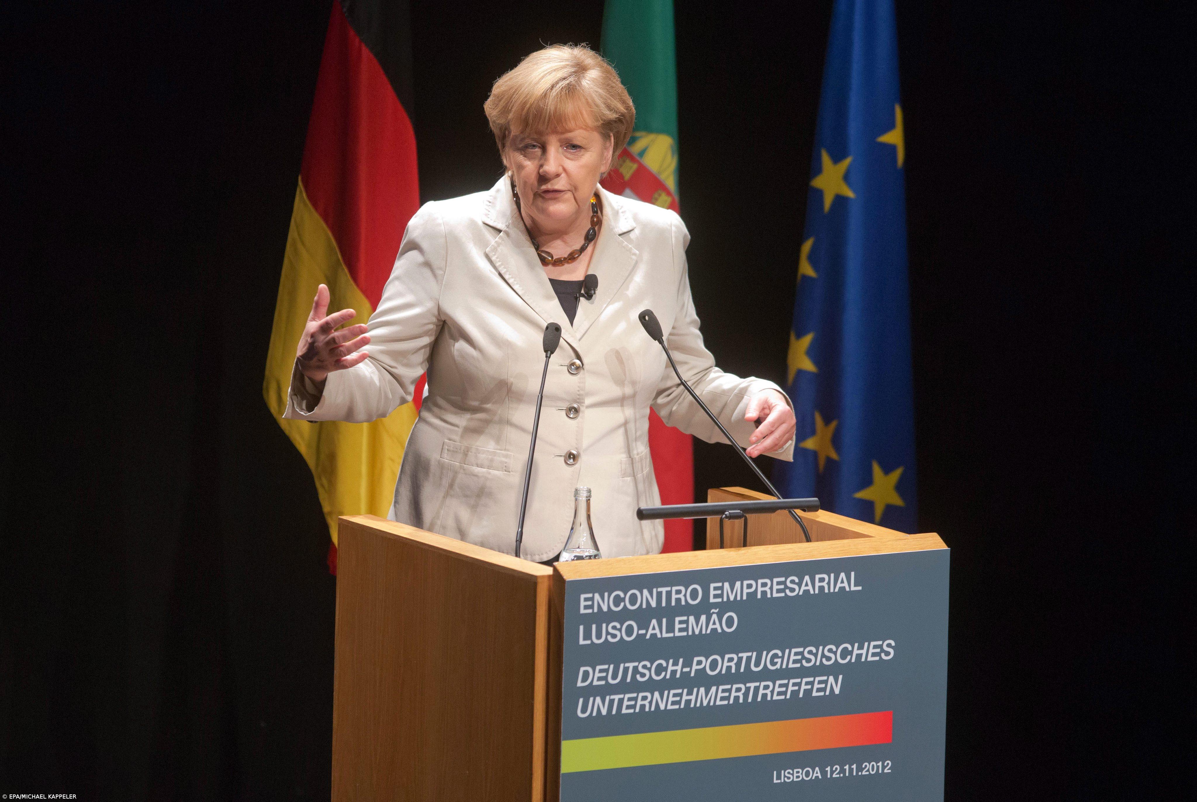 Merkel diz que Alemanha acolherá um milhão de refugiados em 2015 – Imagem 1