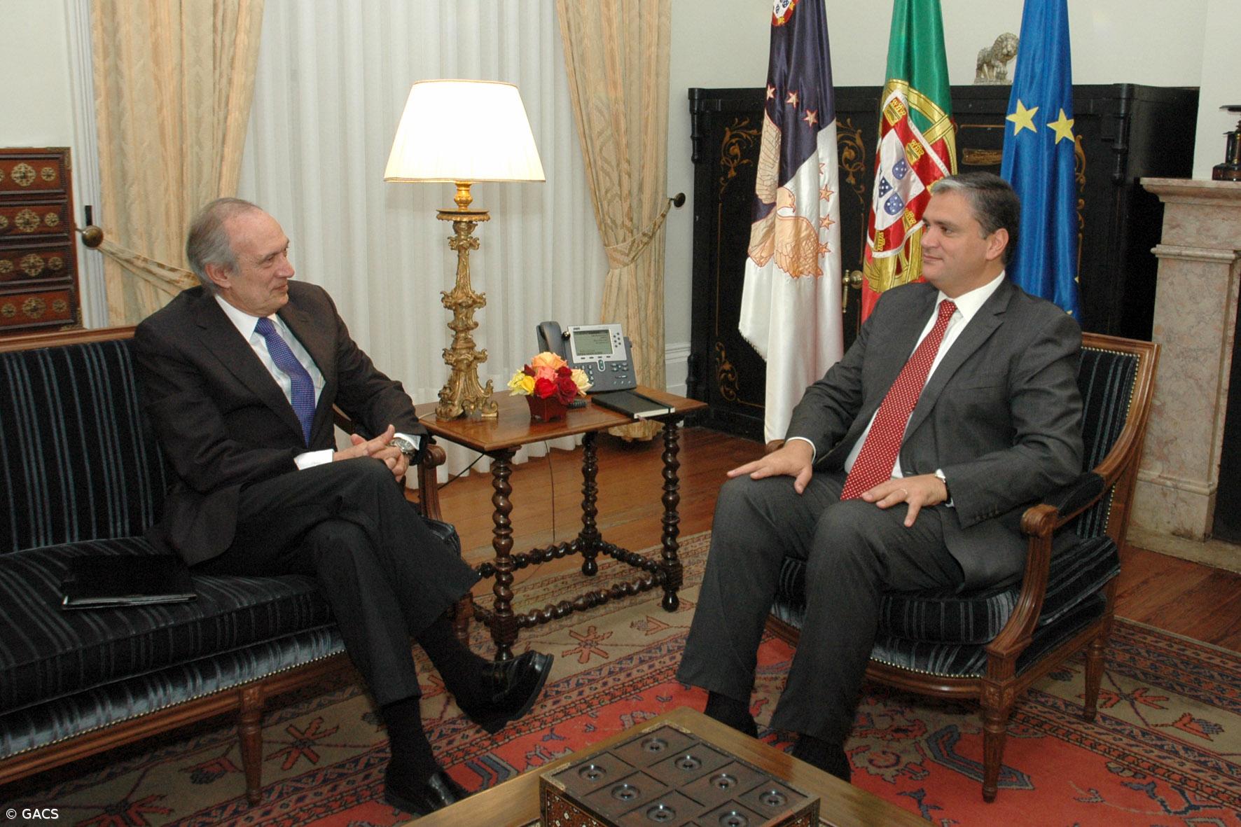 "Governo pronto a avançar" com Contrato para Criação de Emprego com a Universidade – Imagem 1