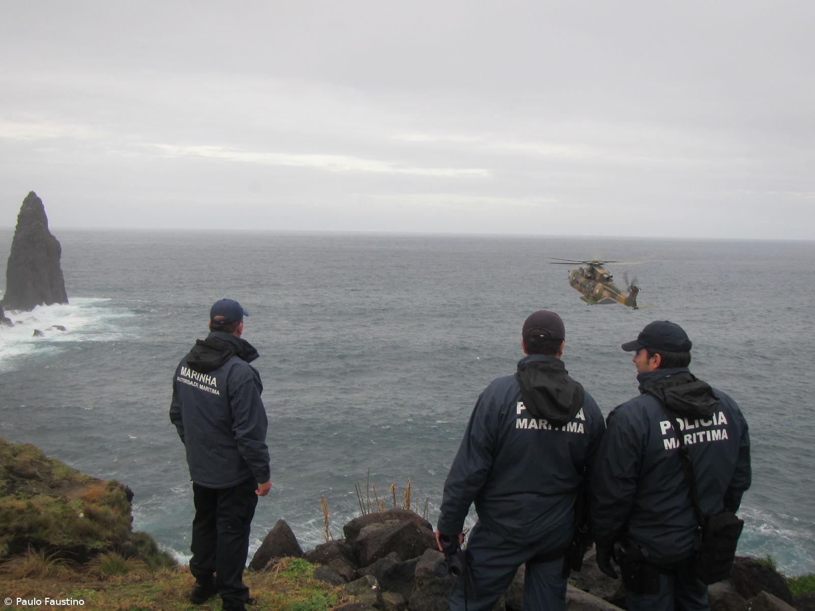 Autoridades procuram jovem que terá caído ao mar – Imagem 1