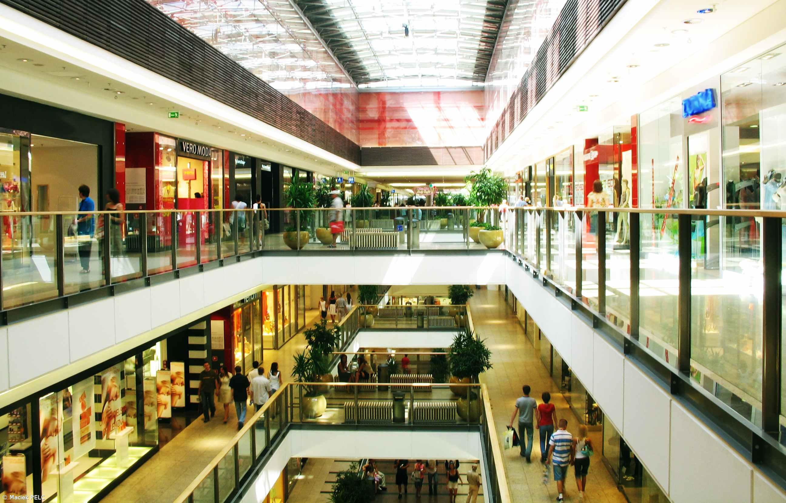Crise impede inauguração de 60% dos centros comerciais que iam abrir este ano – Imagem 1